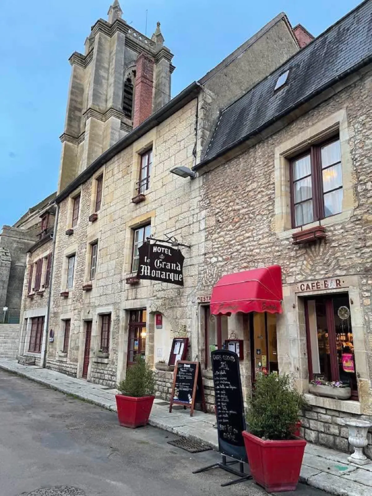 Que faire autour de Donzy : guide des incontournables de la Nièvre